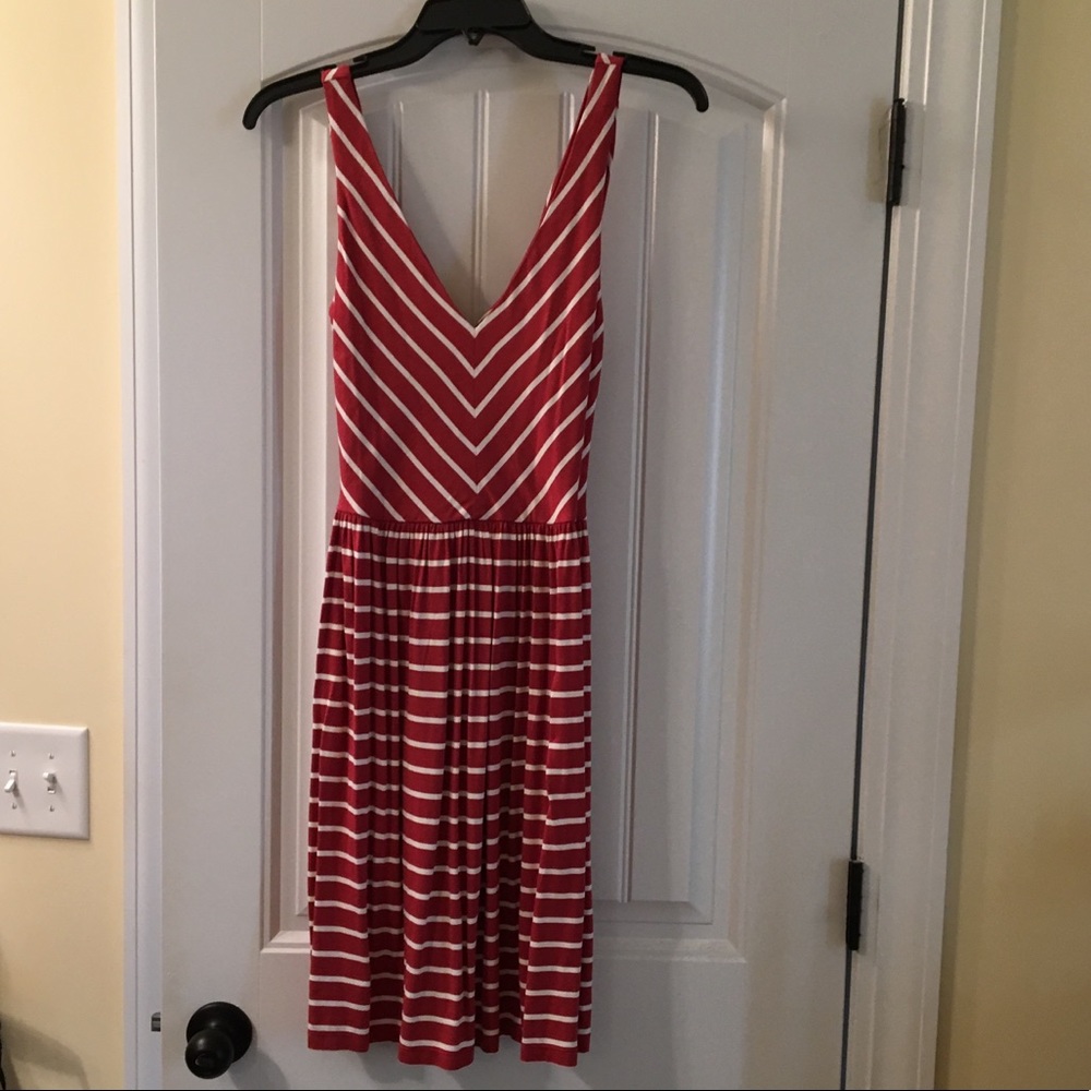 Super cute loft summer dress!